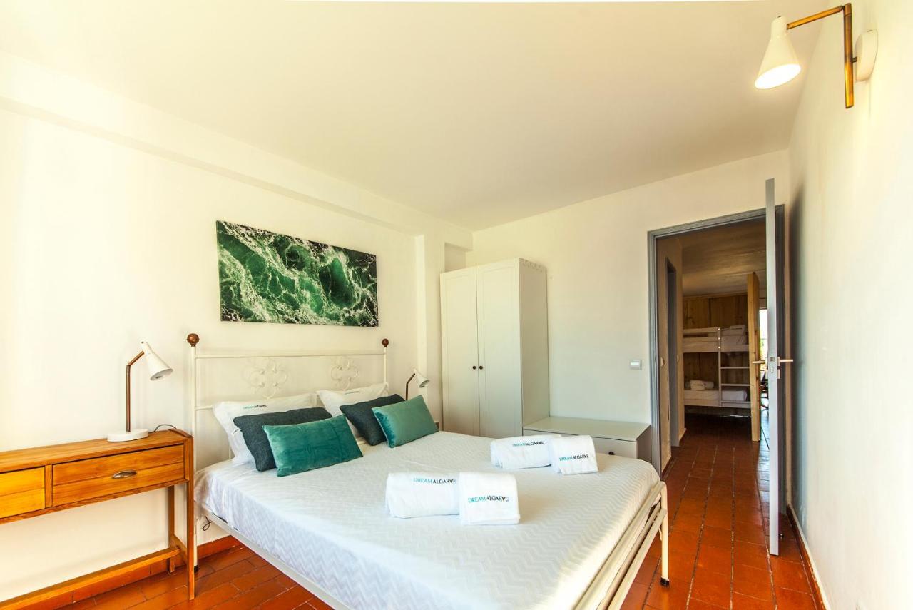 B20 - Sun And Pool Apartment ลากอส ภายนอก รูปภาพ